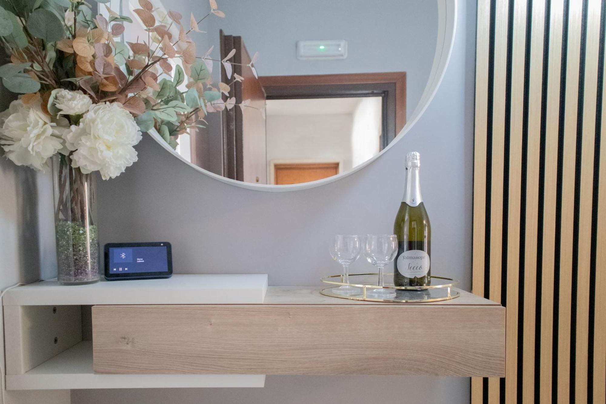 Sara'S Home - Modern Apartment Near Metro, Perfect For Families And Groups In Rome Buitenkant foto
